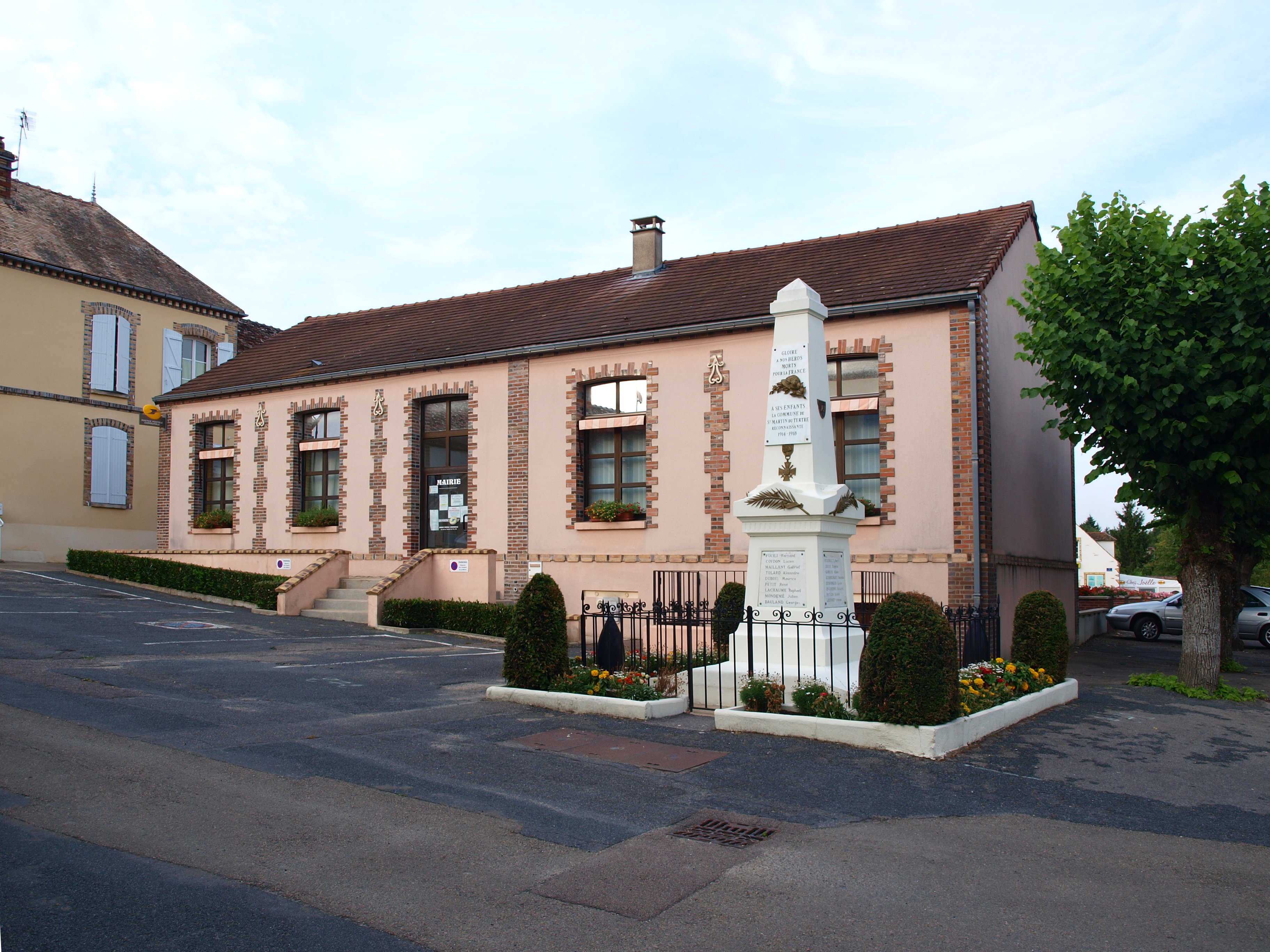 monument aux morts